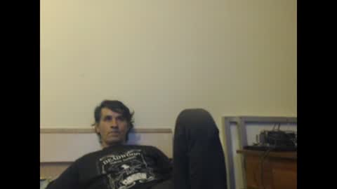 Snapshot of yvesstorm5 chatting on January 2025 06:53:02 PM yvesstorm5 online show from January 2025 06:53:02 PM