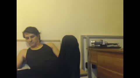 Snapshot of yvesstorm5 chatting on January 2025 06:37:02 PM yvesstorm5 online show from January 2025 06:37:02 PM