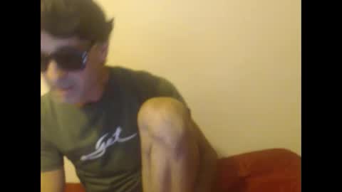 Snapshot of yvesstorm5 chatting on September 2025 06:24:01 PM yvesstorm5 online show from September 2025 06:24:01 PM