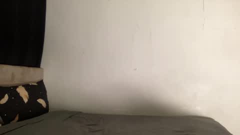 Snapshot of yvonne_guidotti chatting on December 2024 09:15:01 PM Miss Cali online show from December 2024 09:15:01 PM