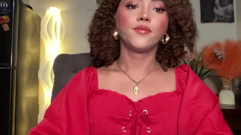 Snapshot of yvonne_guidotti chatting on January 2025 06:14:01 PM Miss Cali online show from January 2025 06:14:01 PM