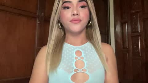 Snapshot of yvonne_guidotti chatting on April 2026 08:07:01 PM Miss Cali online show from April 2026 08:07:01 PM