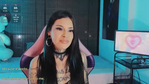 Snapshot of z_e_t_h_a chatting on November 2025 05:40:01 AM tazzie online show from November 2025 05:40:01 AM