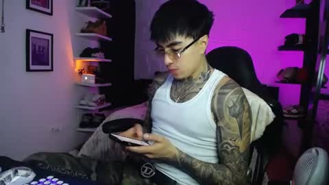 Snapshot of zac_muller1 chatting on July 2026 05:14:01 AM zac_muller1 online show from July 2026 05:14:01 AM