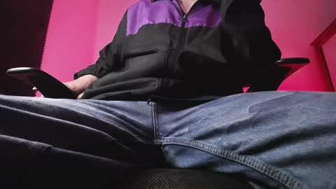 Zac Freelance model online show from October 2025 04:18:02 AM