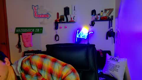 Zach Rhyder online show from November 2025 02:21:01 AM