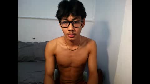 zack212003 online show from November 2025 04:37:01 AM