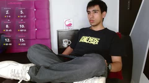 Xavi online show from November 2025 12:59:02 PM