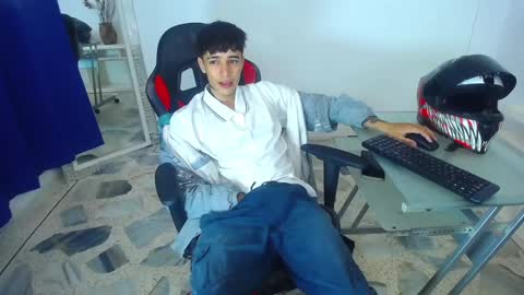 zack online show from December 2024 11:25:01 PM