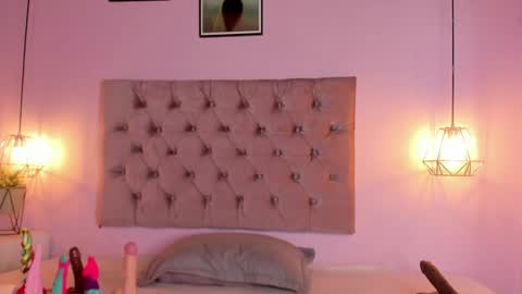 Snapshot of zafiiraa chatting on January 2025 11:33:01 AM zafira online show from January 2025 11:33:01 AM