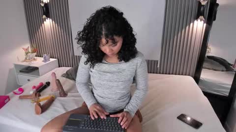Snapshot of zafiiraa chatting on February 2026 11:31:02 AM zafira online show from February 2026 11:31:02 AM