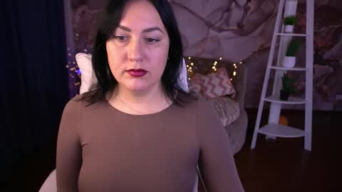 Zafiramoonn online show from November 2025 01:45:01 PM