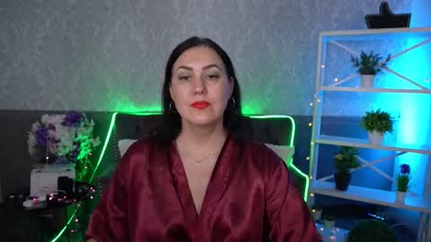 Zafiramoonn online show from November 2025 01:55:02 PM