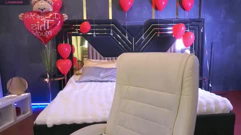 Zafiramoonn online show from February 2026 02:57:02 PM