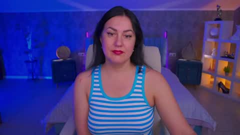Snapshot of zafiramoonn chatting on July 2026 07:28:01 AM Zafiramoonn online show from July 2026 07:28:01 AM