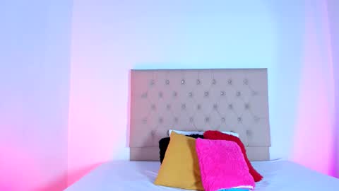 Snapshot of zafiro__brown chatting on November 2025 11:56:01 AM Zafiro Brown online show from November 2025 11:56:01 AM