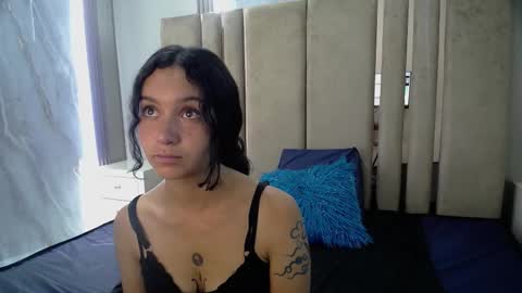 Zafiro online show from September 2025 11:49:01 PM