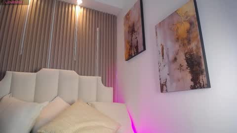 Zafiro online show from March 2026 05:12:02 AM