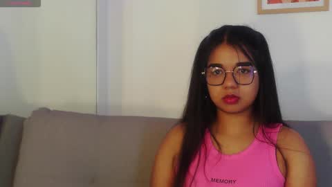 Snapshot of zafiro_evans chatting on October 2025 04:17:02 PM zafiro_evans online show from October 2025 04:17:02 PM