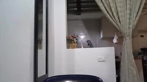 Zafiro online show from April 2026 04:56:01 PM