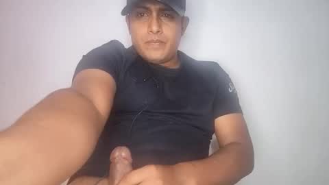 zagros07 online show from April 2026 10:33:02 PM