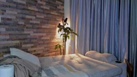 INSTAGRAM yormanfit7 online show from December 2024 09:23:01 AM