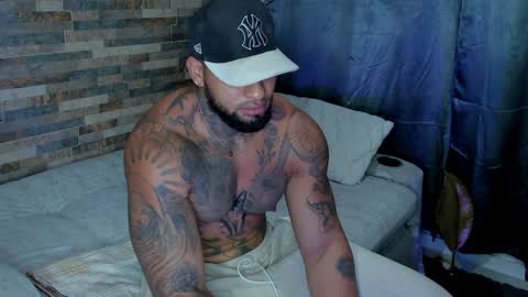 INSTAGRAM yormanfit7 online show from January 2025 03:46:01 AM