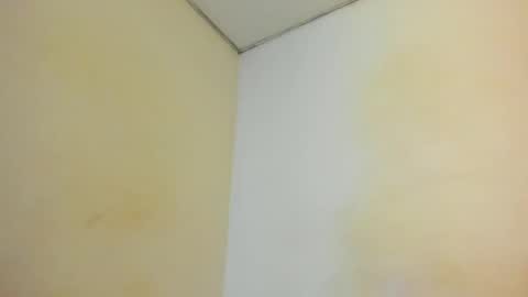 Zamara   online show from February 2025 12:37:01 PM