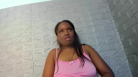 Zamara   online show from April 2026 02:43:01 PM