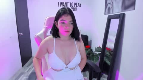 zamira_taylor online show from February 2025 10:42:02 PM