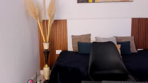 Zander online show from September 2025 01:12:02 PM