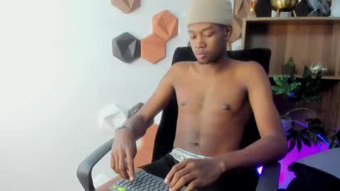 zanejordan1 online show from April 2026 07:32:01 PM