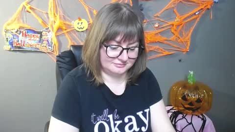 zannadreil online show from October 2025 07:47:02 PM