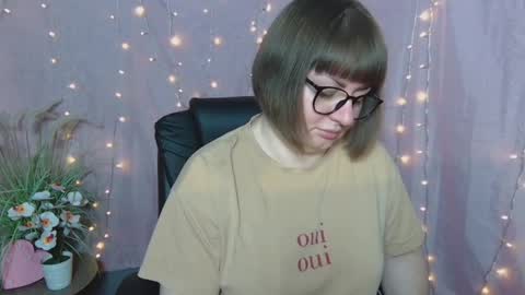 zannadreil online show from April 2026 06:42:02 PM