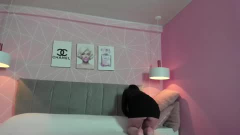 Snapshot of zara__sweet chatting on February 2025 12:45:02 PM Zara Sweet online show from February 2025 12:45:02 PM