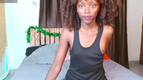 Snapshot of zara_lae chatting on December 2024 12:16:02 PM nicky online show from December 2024 12:16:02 PM