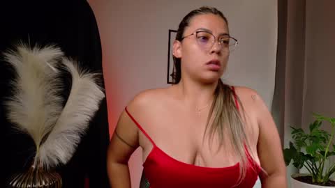 Zara Nova online show from April 2026 05:37:01 PM