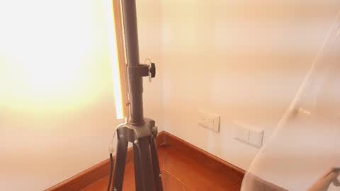 Zarah Andrews online show from October 2025 11:51:02 AM