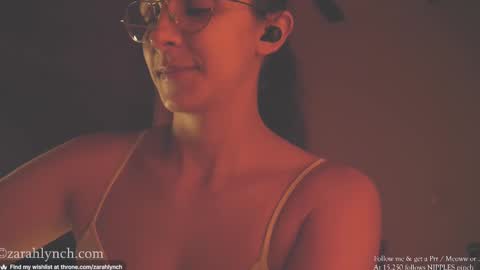 Snapshot of zarahlynch chatting on March 2025 04:17:02 AM Miss Lynch Next show 2911 online show from March 2025 04:17:02 AM