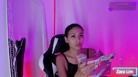 Snapshot of zaralim chatting on October 2025 06:16:02 PM Zara Lim online show from October 2025 06:16:02 PM