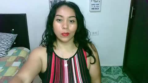 Snapshot of zaray_45bella chatting on February 2025 12:24:01 AM zaray online show from February 2025 12:24:01 AM