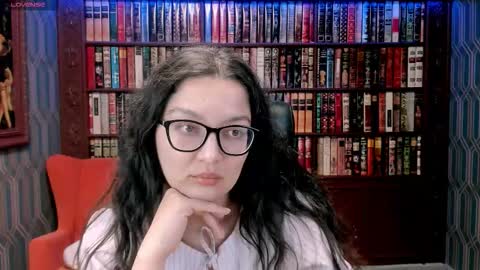 Snapshot of zarifabevi chatting on October 2025 05:19:01 PM Zarifa online show from October 2025 05:19:01 PM