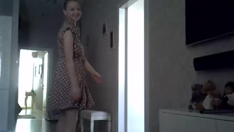 Zarina Swift online show from March 2026 04:51:01 AM