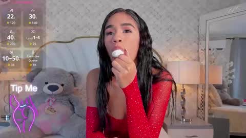 Snapshot of zaryjonnes chatting on December 2025 08:50:02 PM zaryjonnes online show from December 2025 08:50:02 PM