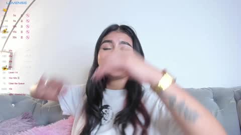  Zayda  online show from December 2024 01:25:01 AM