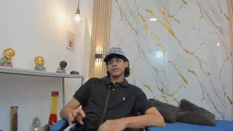 Zayn online show from March 2026 07:19:02 PM