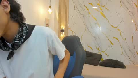 Zayn online show from April 2026 07:14:01 PM