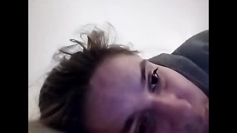 Snapshot of zazbella chatting on January 2026 10:13:02 PM zazbella online show from January 2026 10:13:02 PM