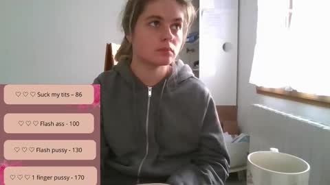 Snapshot of zazbella chatting on February 2026 12:04:02 PM zazbella online show from February 2026 12:04:02 PM