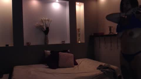 Karolyne online show from February 2026 11:09:02 AM